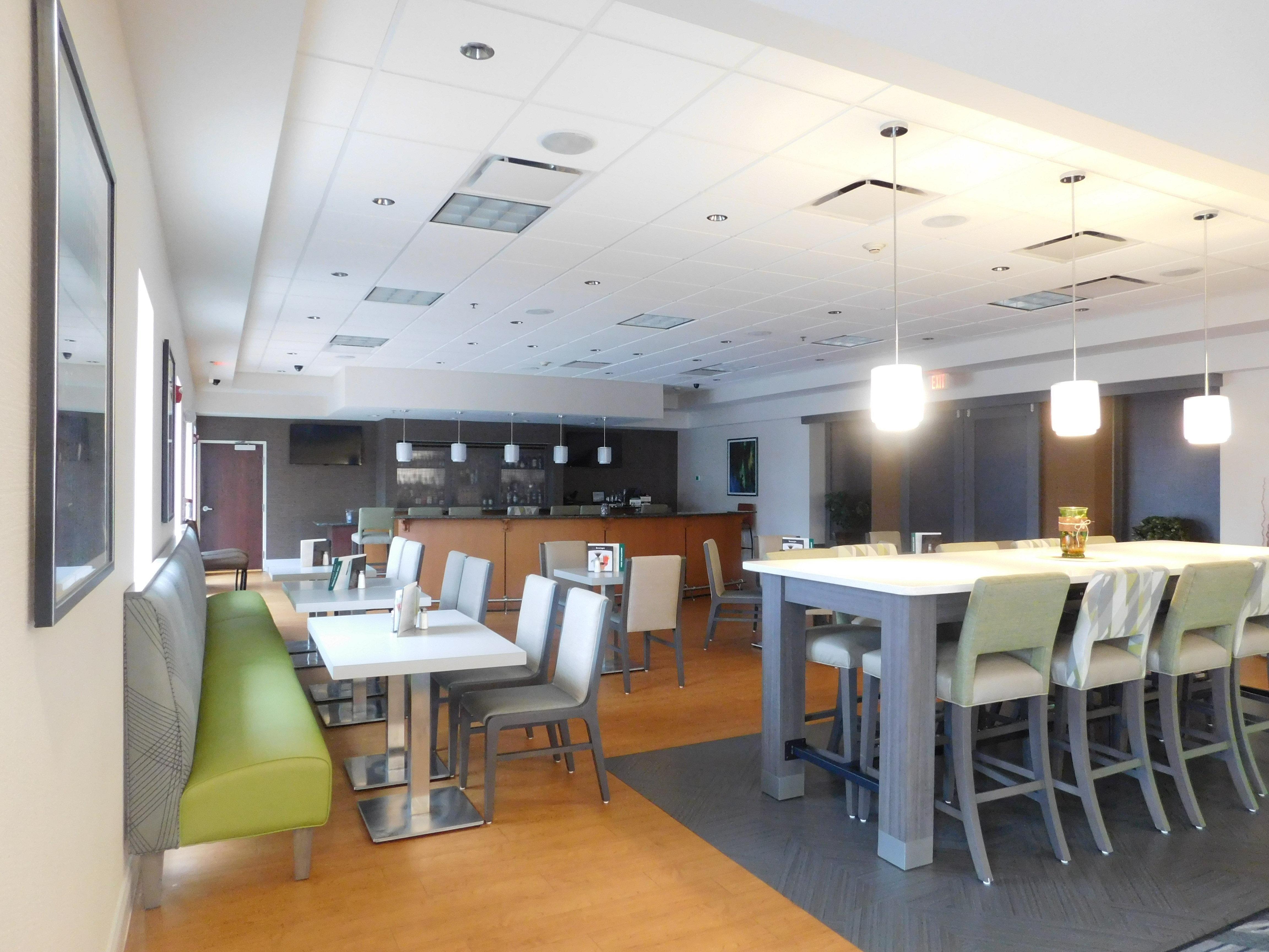 Holiday Inn Hotel & Suites Rochester - Marketplace By Ihg Zewnętrze zdjęcie