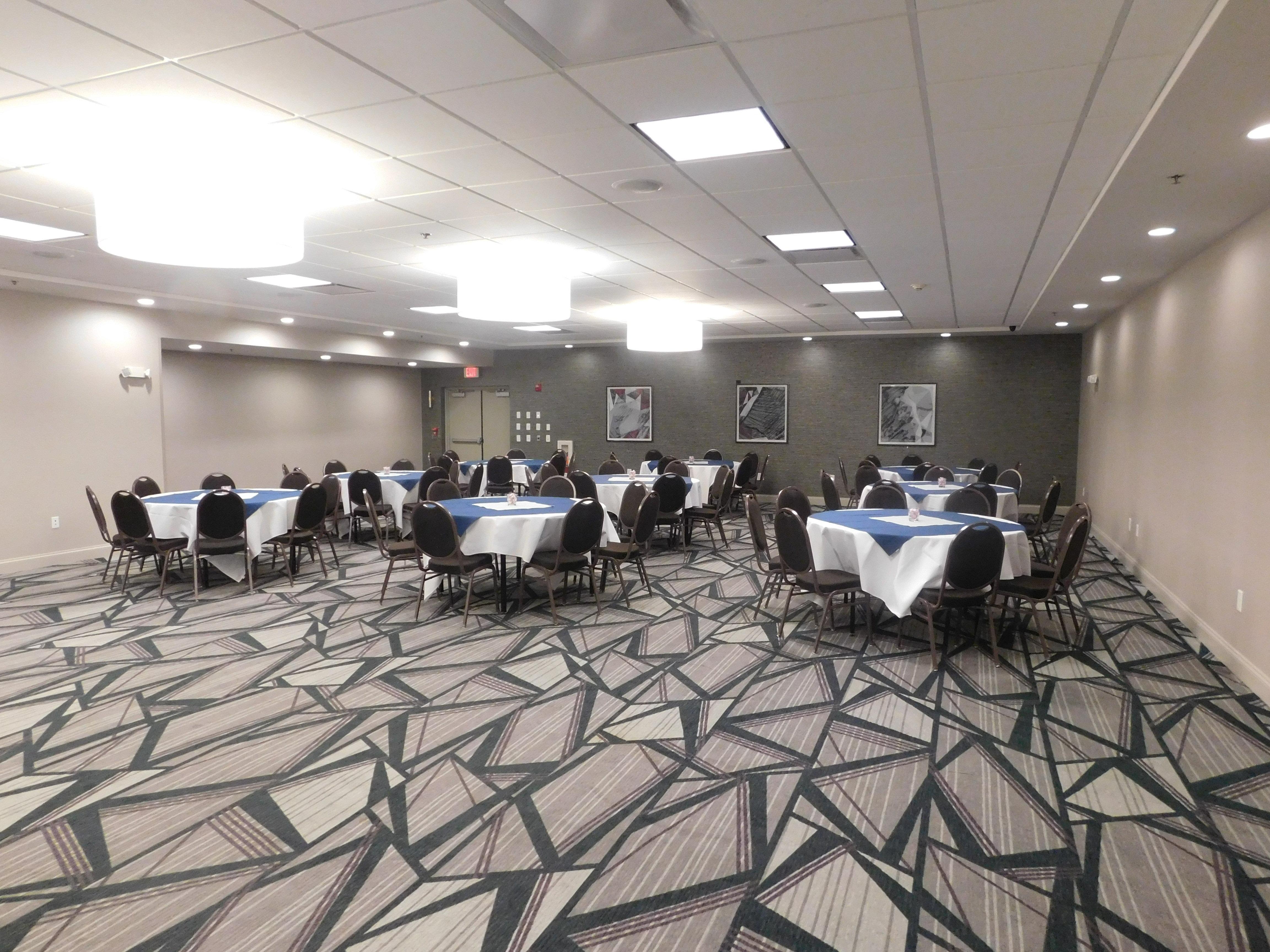 Holiday Inn Hotel & Suites Rochester - Marketplace By Ihg Zewnętrze zdjęcie